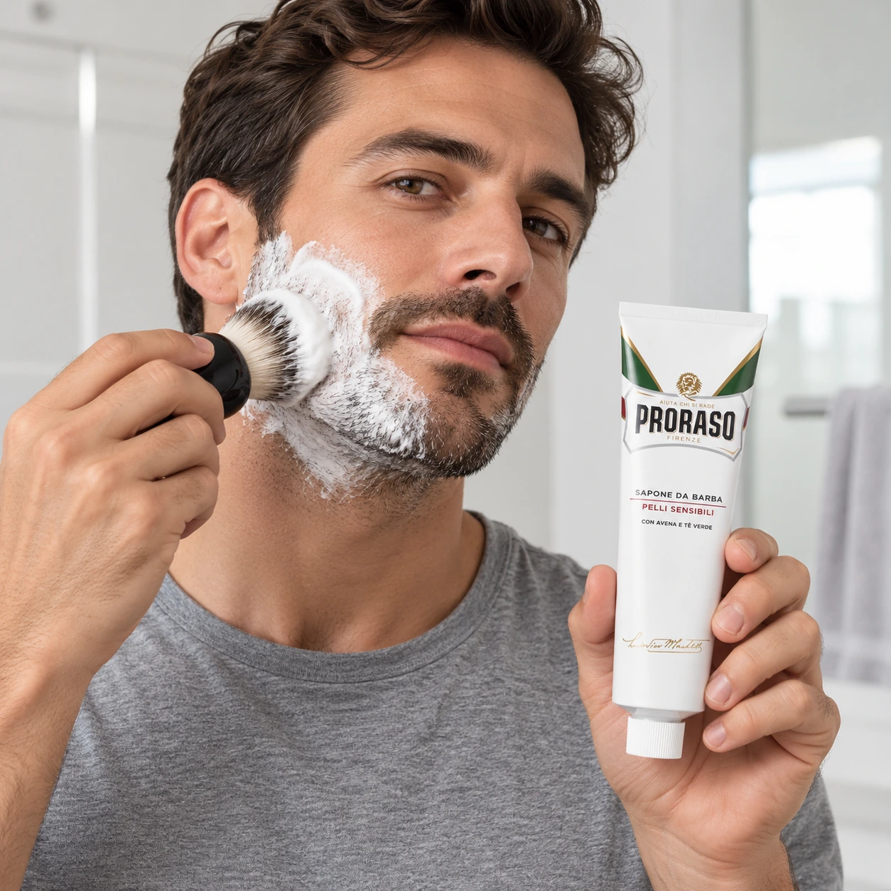 Крем Для Гоління White (New Version) Shaving Cream Tube Sensitive Green Tea — фото 3
