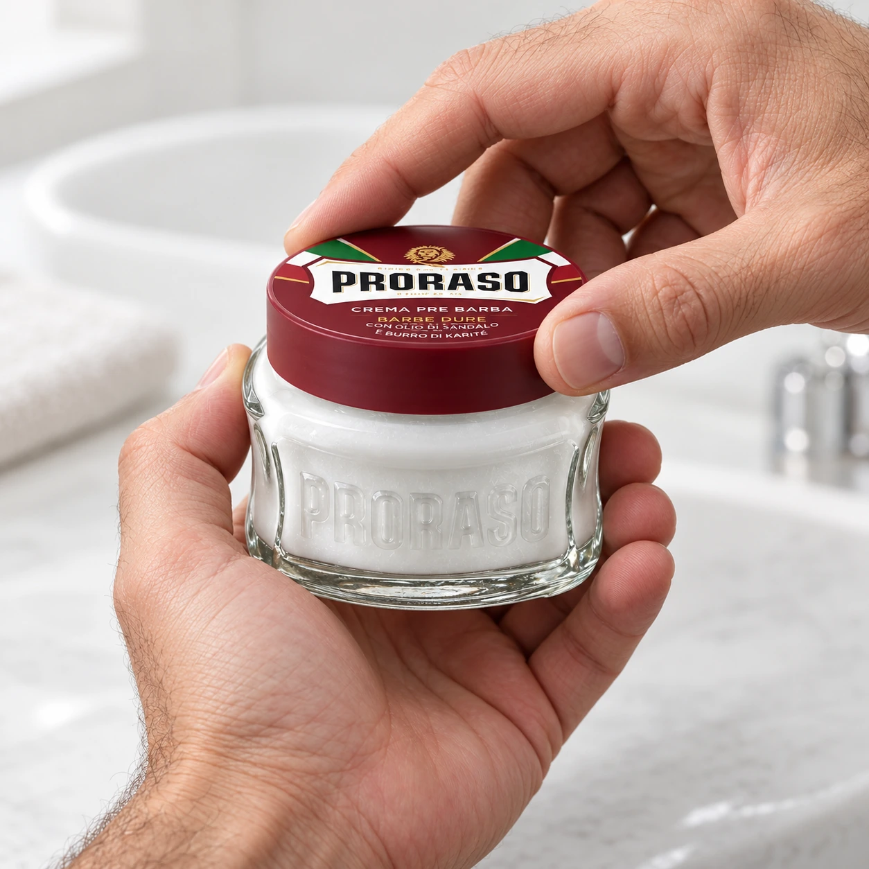 Крем перед голінням Red (New Version) Pre-shaving cream з олією ши для жорсткої щетини — фото 2